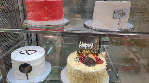 عکس شیرینی سرا شاخه نبات شعبه ۲