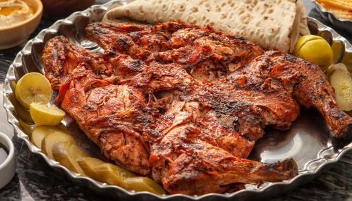 عکس مرغ ذغالی طاووق