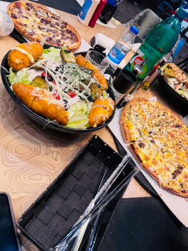 عکس پیتزا میخوش