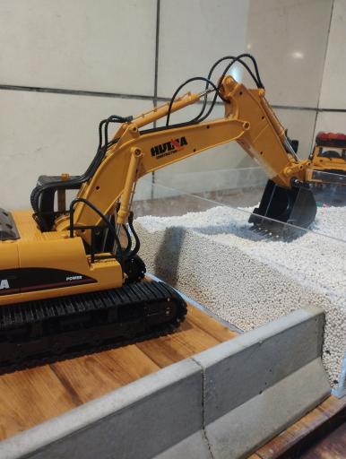 عکس فست فود مون 