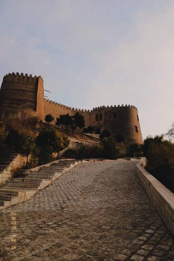 عکس قلعه فلک الافلاک (دژ شاپور خواست)