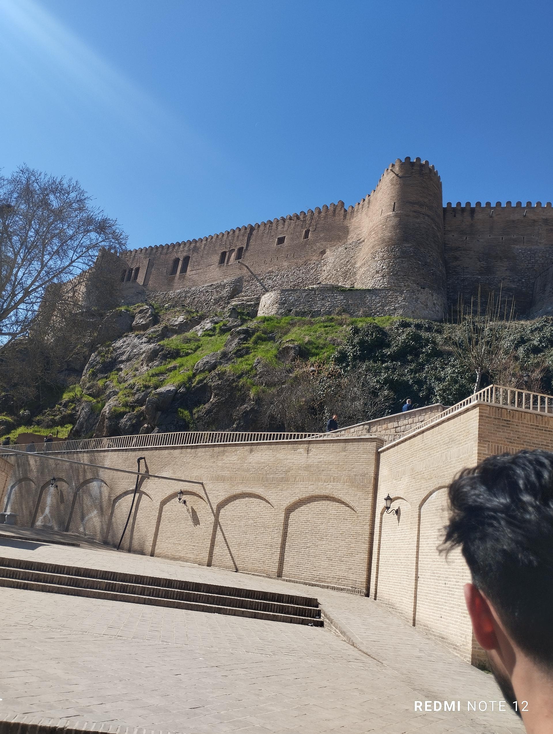 عکس قلعه فلک الافلاک (دژ شاپور خواست)