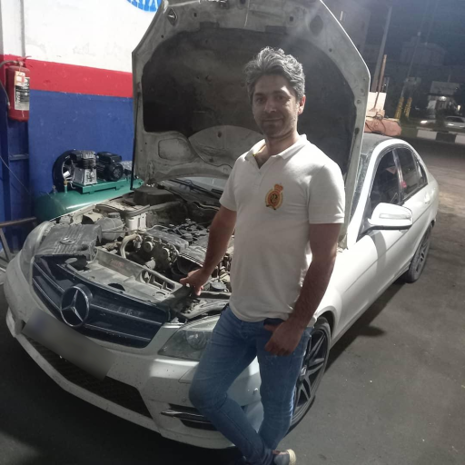 عکس تعمیرگاه تخصصی هیوندا کیا حسینی 