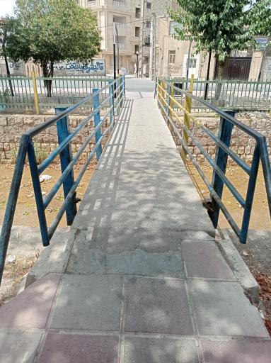 پل عابر پیاده