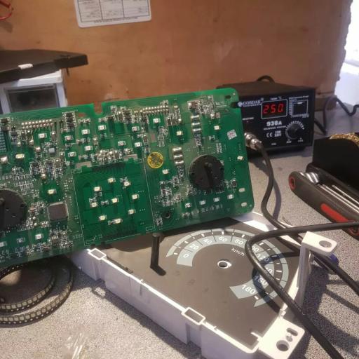 عکس برق خودرو سجاد