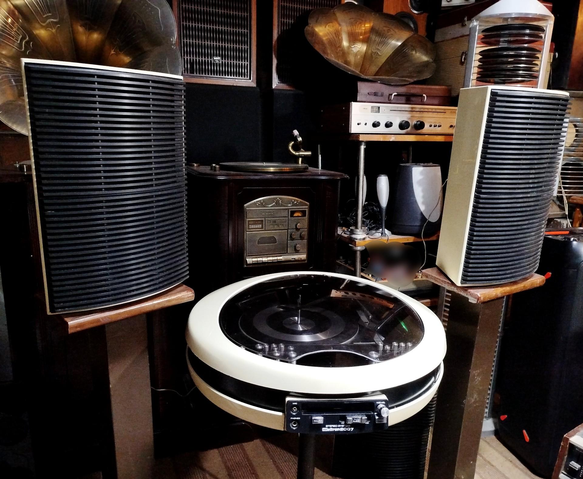 عکس آنتیک گرامافون استریو 100