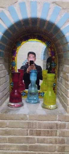 سفره خانه و چایخانه سنتی حاج داداش (حمام)