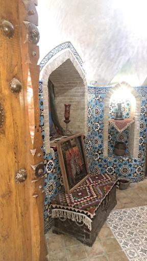 عکس سفره خانه و چایخانه سنتی حاج داداش (حمام)