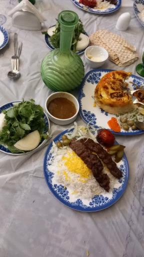 عکس سفره خانه و چایخانه سنتی حاج داداش (حمام)