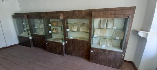 عکس دبیرستان موزه حکیم نظامی آستارا