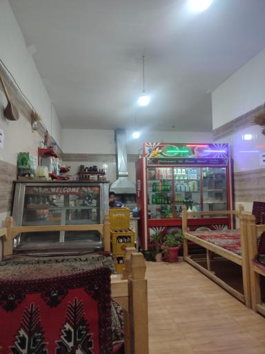 عکس تهیه غذای ال اپار