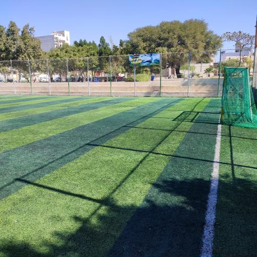 زمین فوتبال کوثر