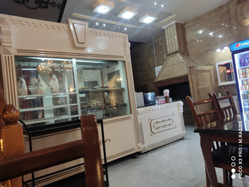 عکس کبابی نیما