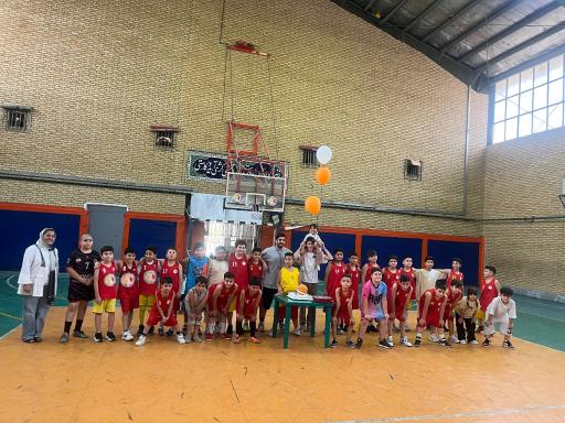 عکس مدرسه بسکتبال مددیان