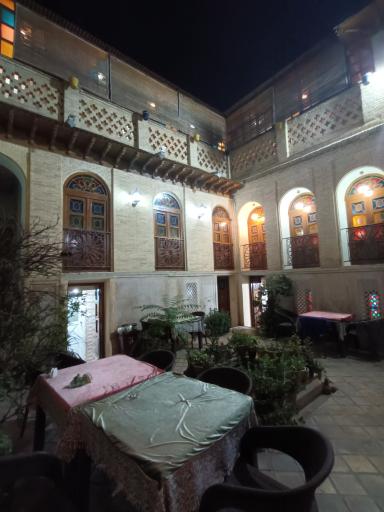 عکس خانه سنتی سپهر