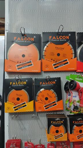 عکس فروشگاه ابزار حرفه ای رایکا صنعت 