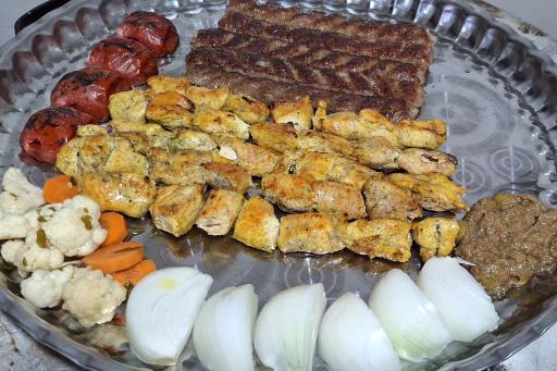 عکس سفره خانه سنتی سید