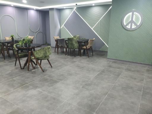 رستوران اتیوم