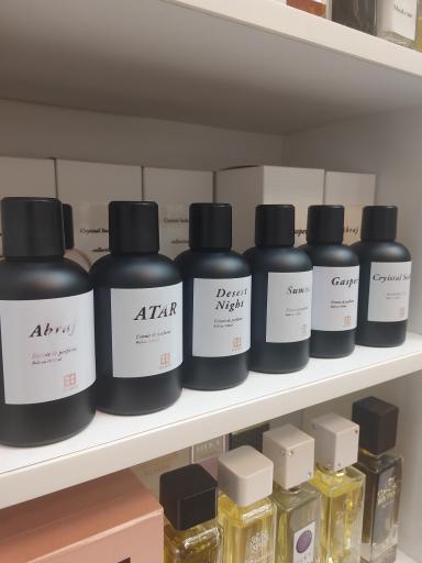 عکس عطر حامد