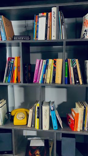 عکس کافه هم‌سایه