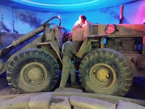 عکس باغ موزه دفاع مقدس همدان