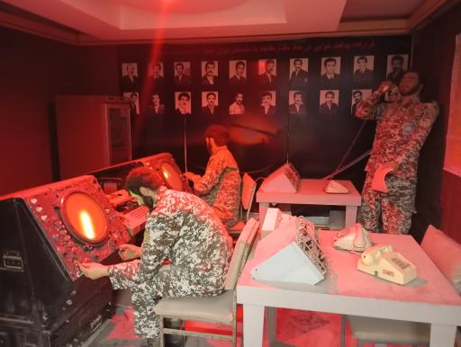 عکس باغ موزه دفاع مقدس همدان