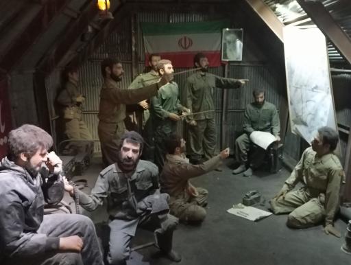 عکس باغ موزه دفاع مقدس همدان