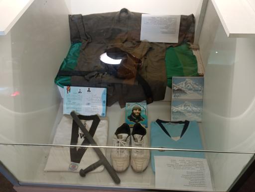 عکس باغ موزه دفاع مقدس همدان