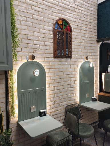 عکس کافه تان