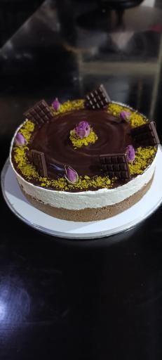 عکس کیک و شیرینی سفارشی رقیه