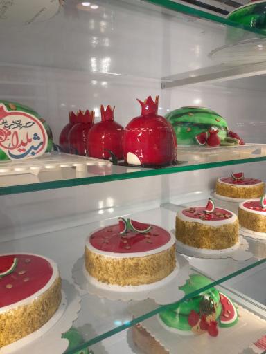 عکس نان و شیرینی نیشکر اصل