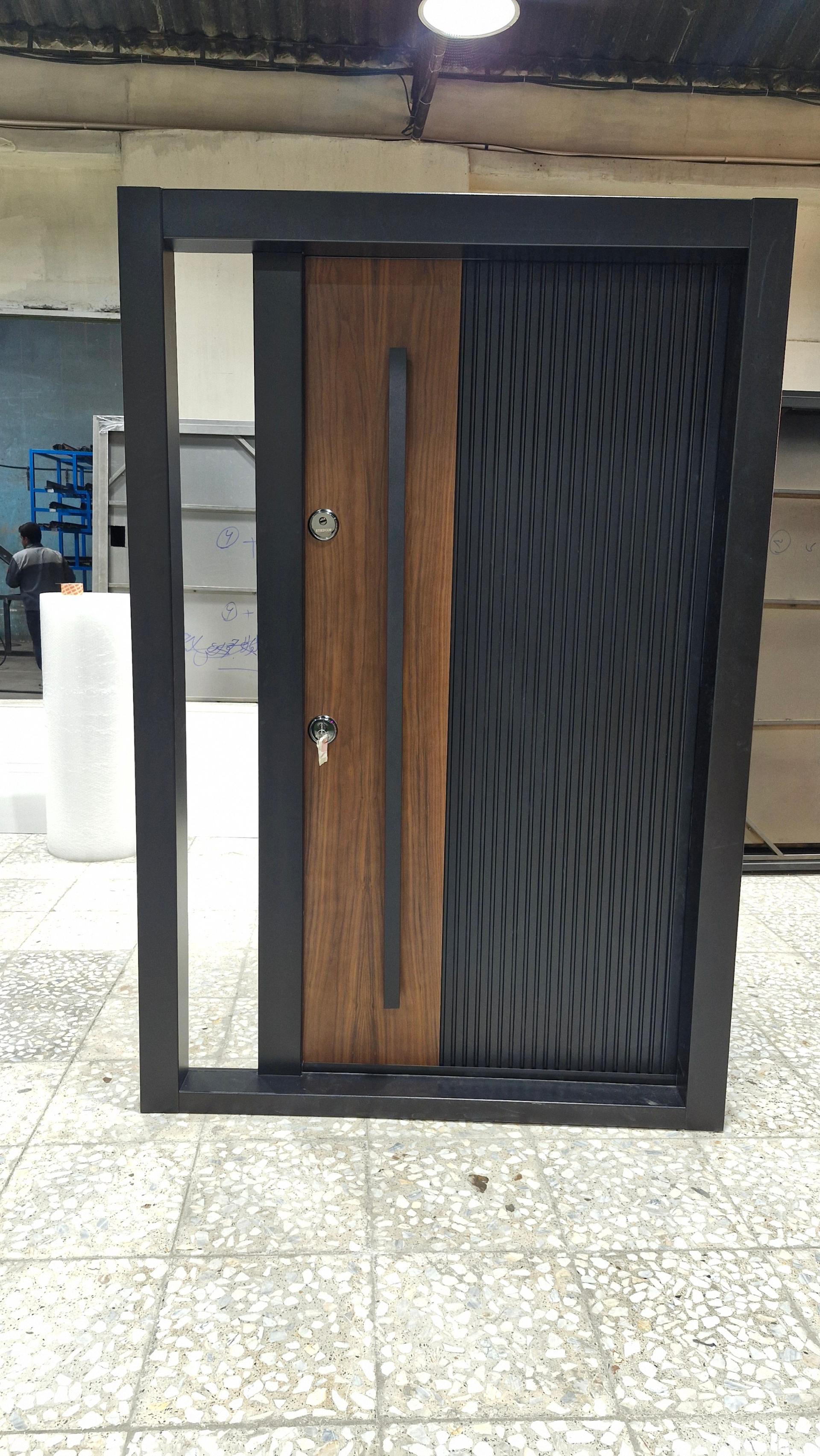 عکس اتیک درب چراغی