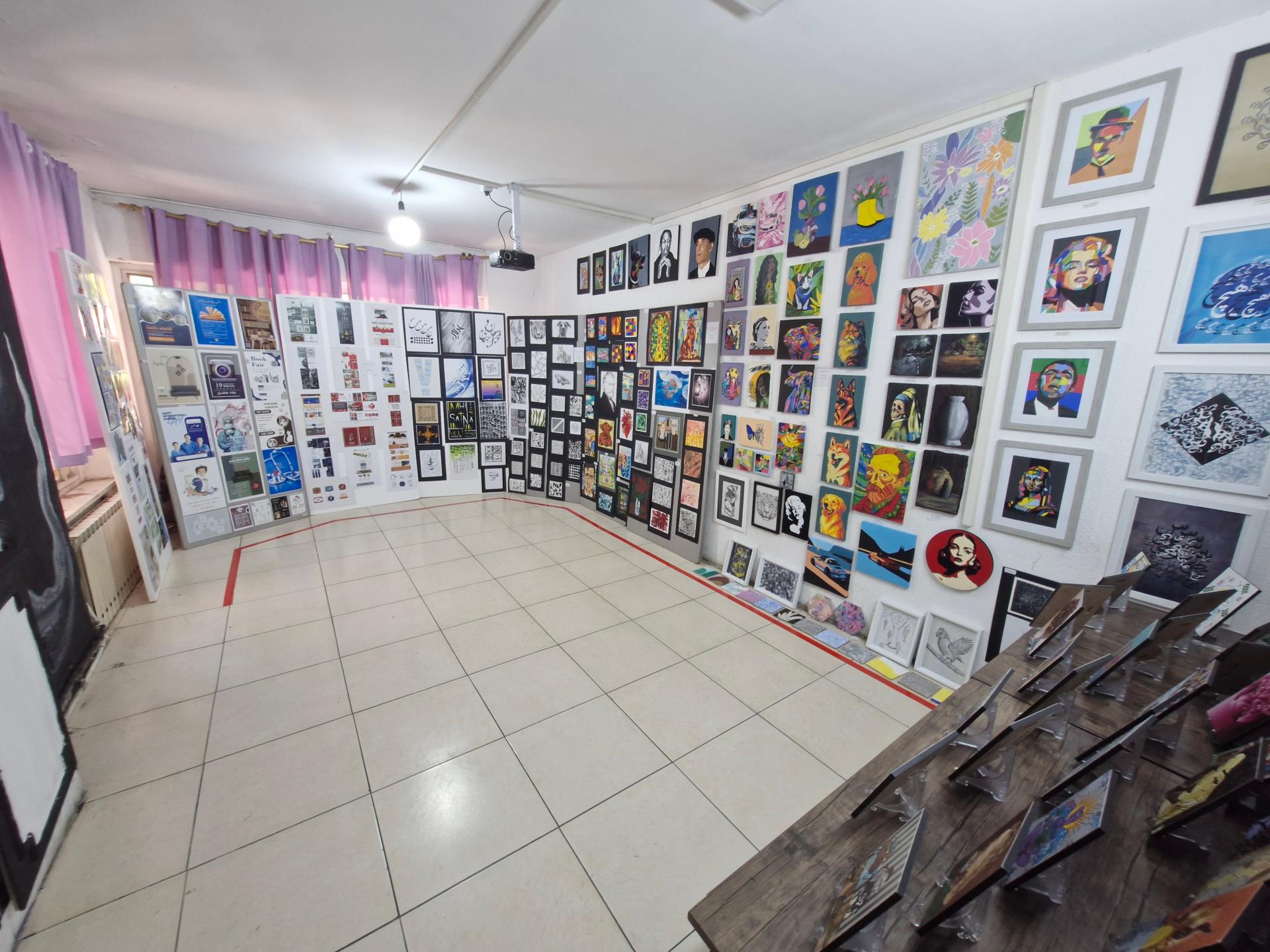 عکس هنرستان دخترانه علم و هنر