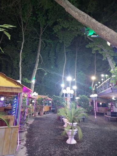 عکس رستوران گلایل طلایی