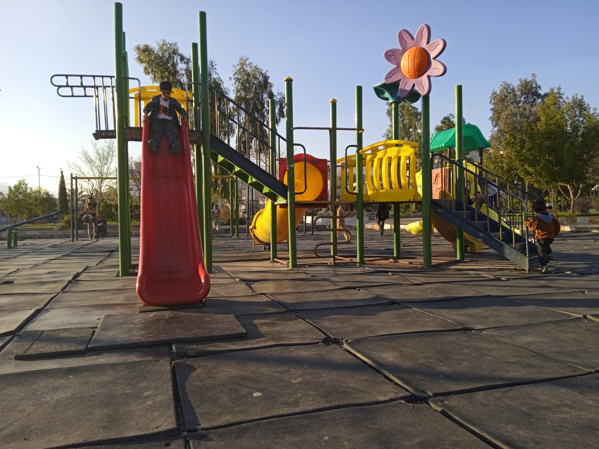 عکس پارک دانشجو