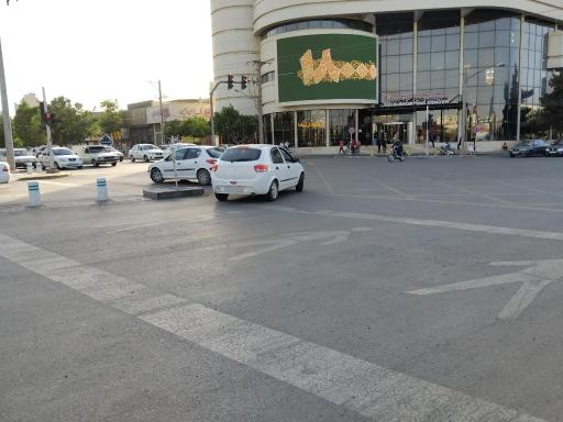 عکس چهارراه مخابرات