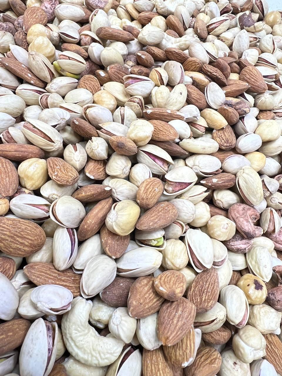 عکس آجیل و خشکبار صفار