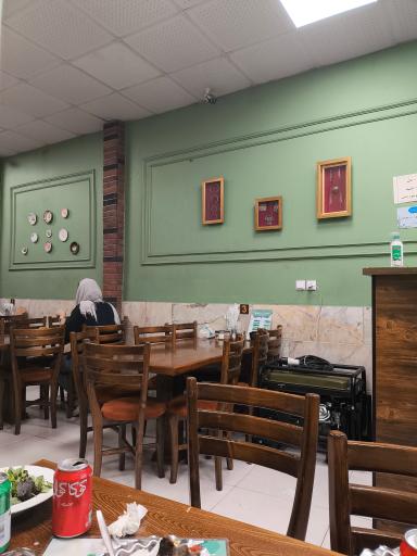 عکس چلوکبابی رستوران رضا