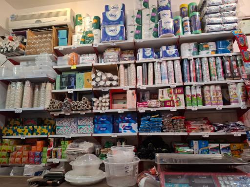 عکس فروشگاه ظروف یکبارمصرف و لوازم قنادی نوروزعلیپور