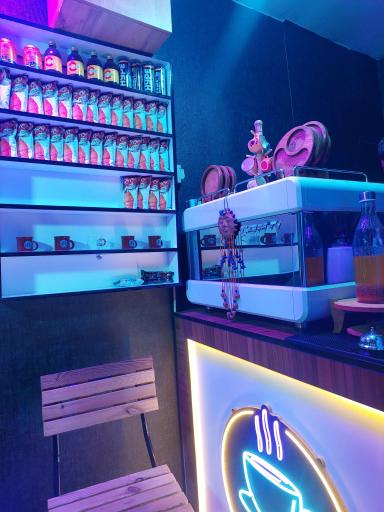 عکس کافه آریانا