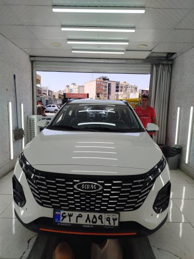 عکس کارشناسی رنگ بهمن