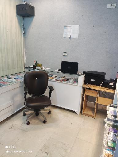 عکس کافی نت و تعمیرات موبایل کمیل
