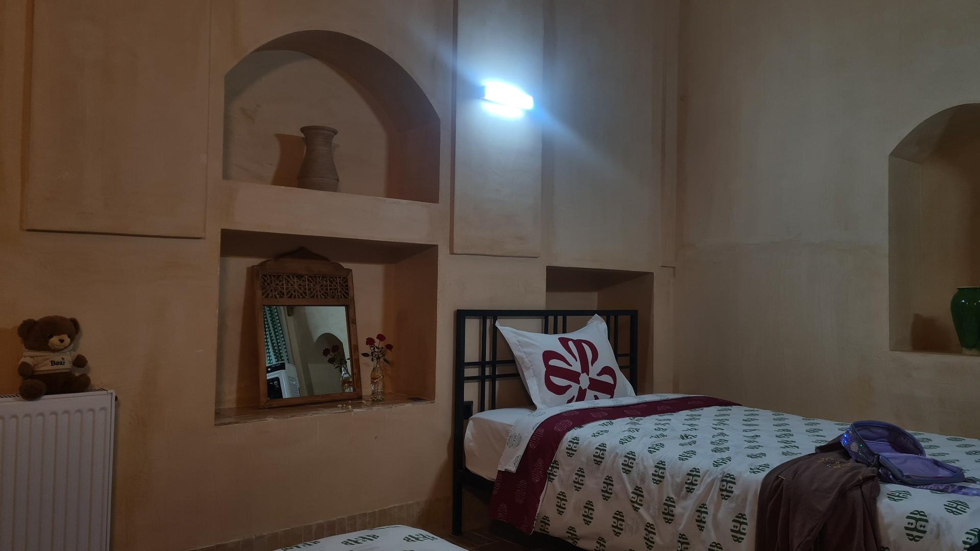 عکس اقامتگاه سنتی ساتی