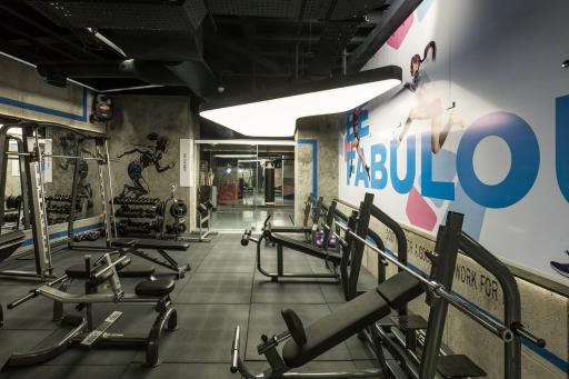 عکس باشگاه بدنسازی راک