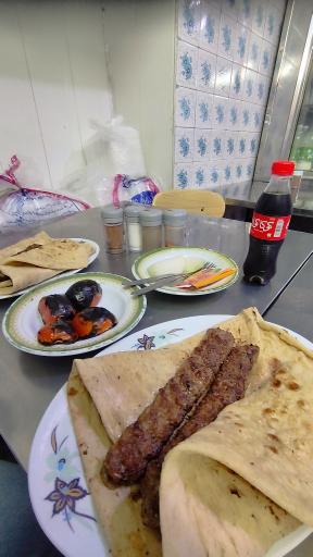 عکس کبابی کربلا (حاج علی کربلایی)