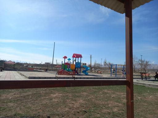 عکس پارک و آلاچیق