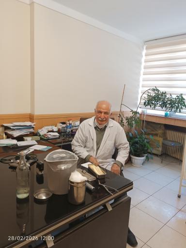 عکس دکتر ناصر حکمی 