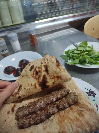 عکس کبابی کربلا (حاج علی کربلایی)