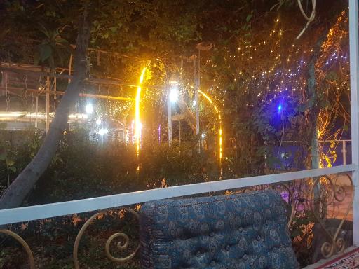 عکس باغ رستوران اریکه ایرانیان