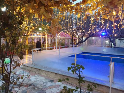 عکس باغ رستوران اریکه ایرانیان